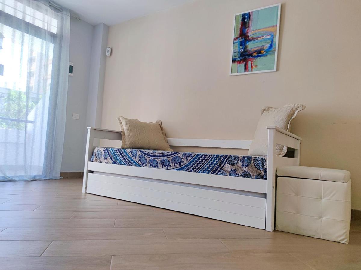 Apartment Playa De Americas 600mt From The Internet Free Playa de las Americas (Tenerife)