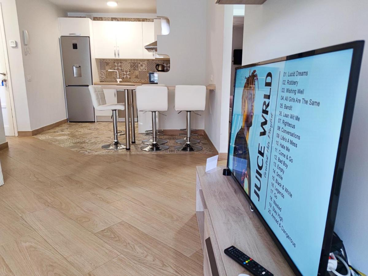 Apartment Playa De Americas 600mt From The Internet Free *