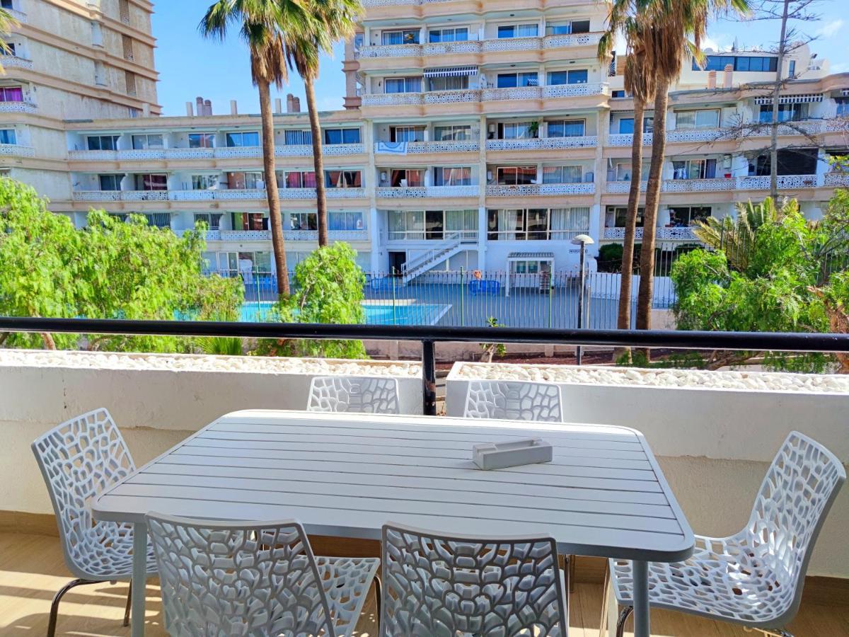 Playa De Americas 600mt From The Internet Free * Playa de las Americas (Tenerife)
