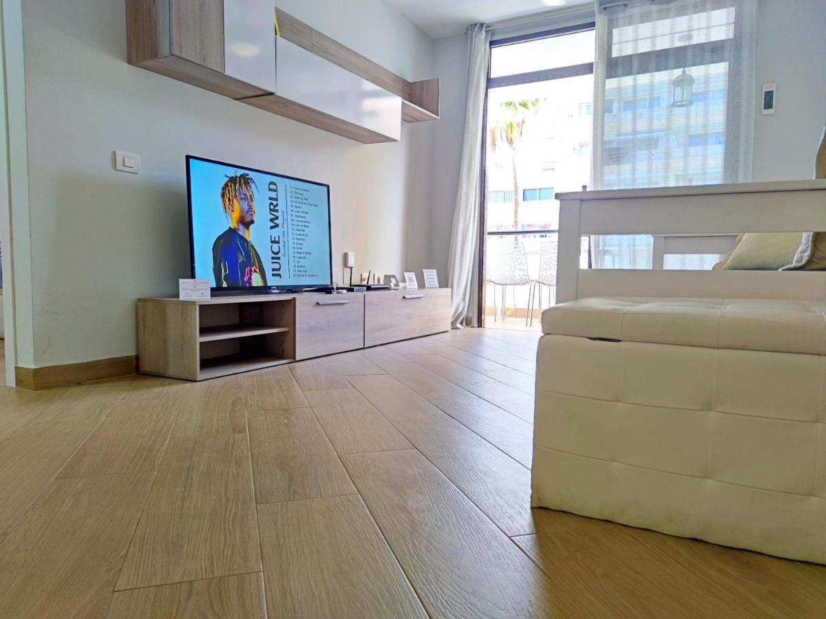 Apartment Playa De Americas 600mt From The Internet Free *
